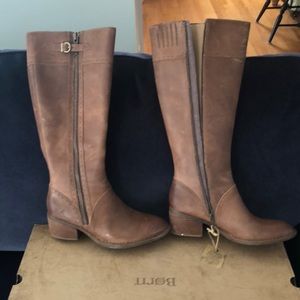 Poly  Natural (cookie dough)  boots